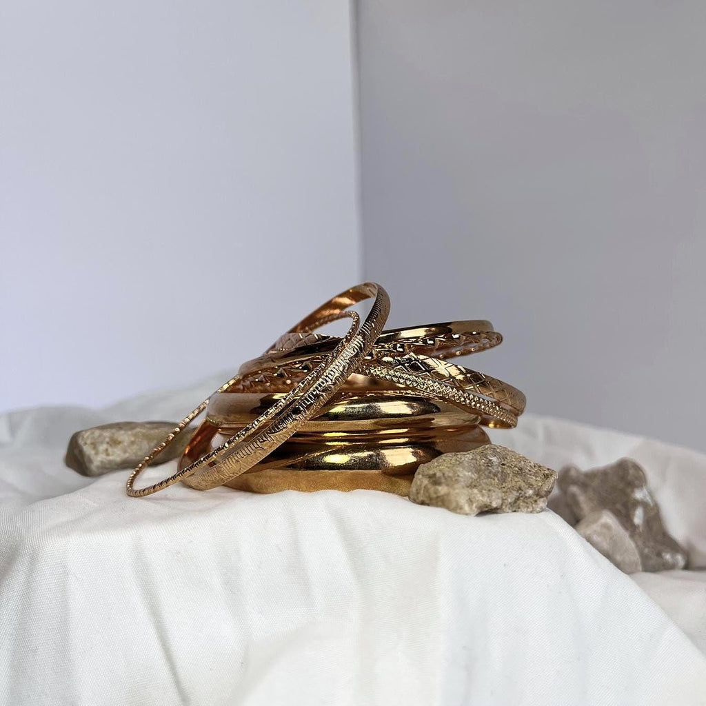 Timeless Shine Bangle Set