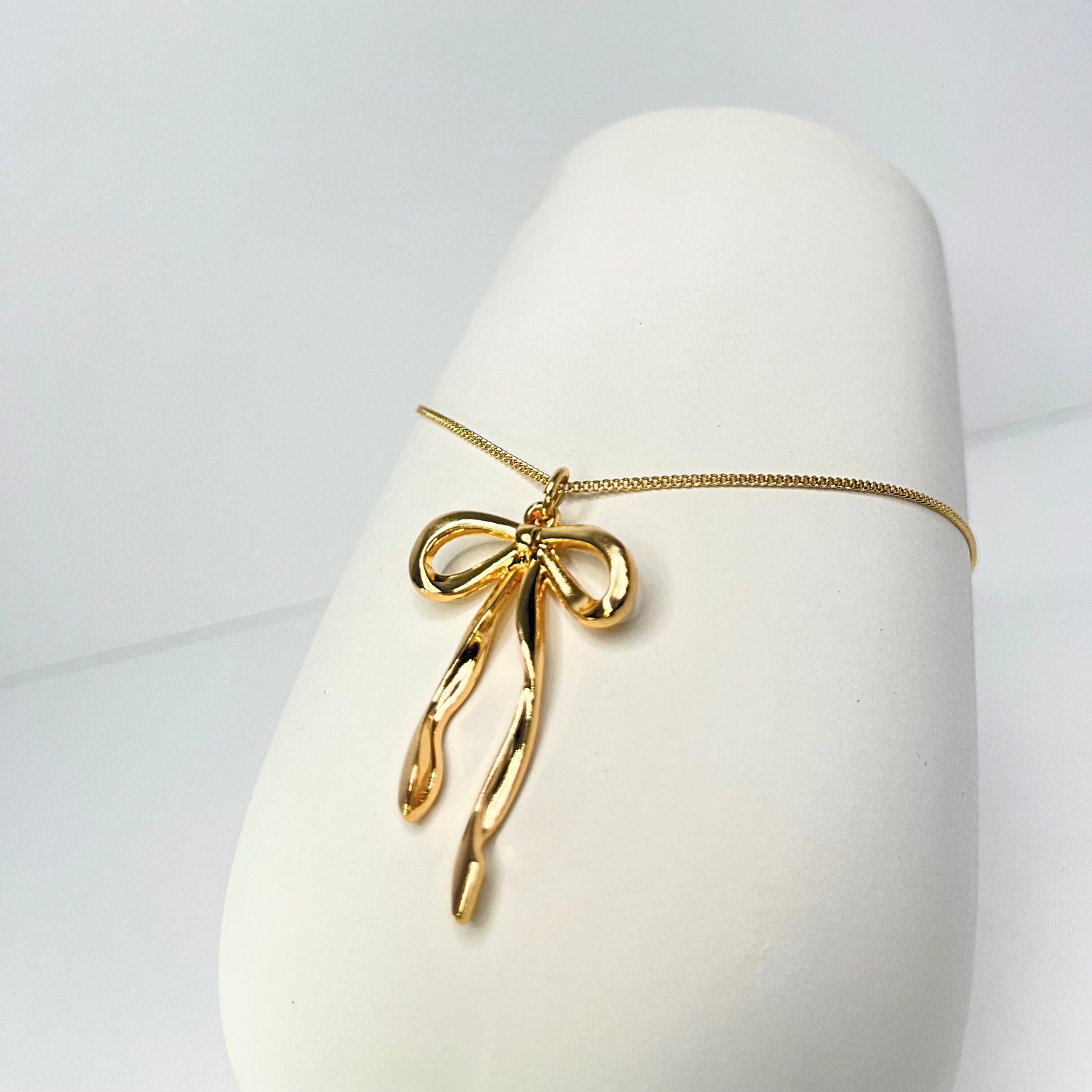 Gold Bow Necklace