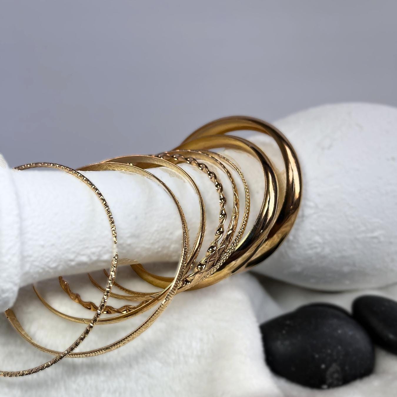 Timeless Shine Bangle Set