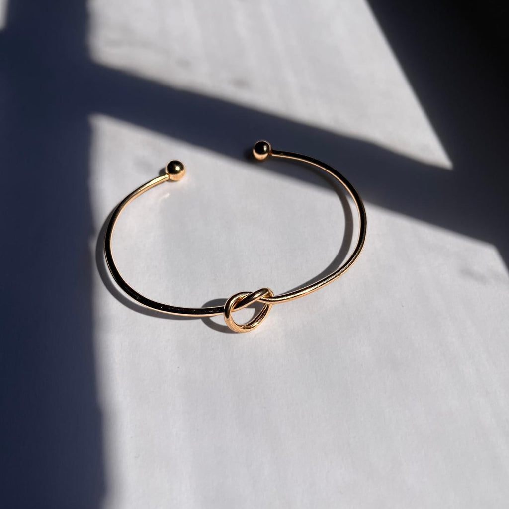Gold Knot Bangle