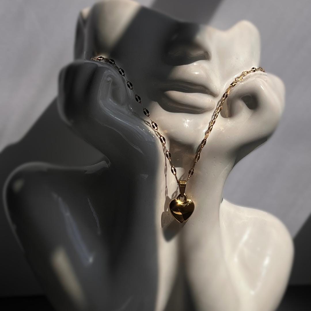 Gold Heart Necklace | Waterproof Stainless Steel Pendant for Women | Minimalist Gold Jewelry | Elegant Everyday Gift