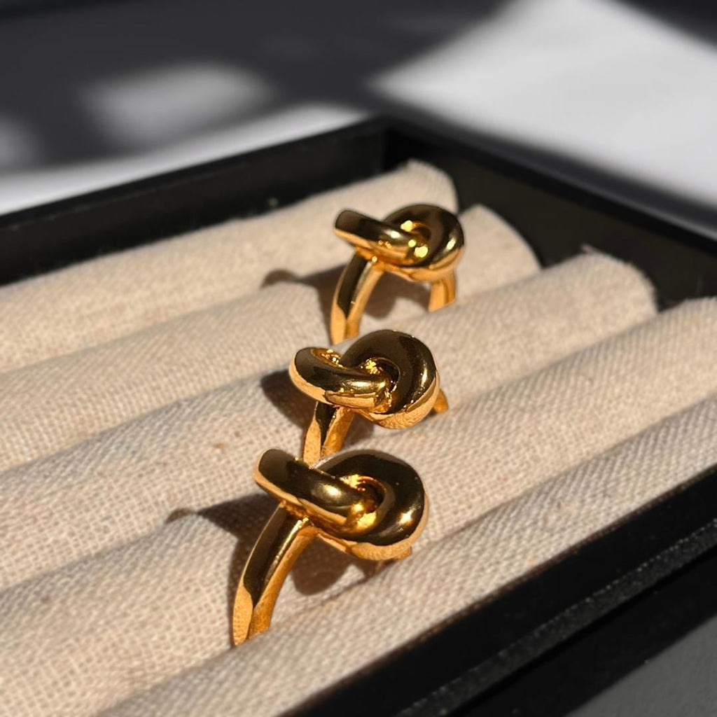 Golden Knot Ring | Statement Ring for Women & Men | Waterproof Minimalist Jewelry
