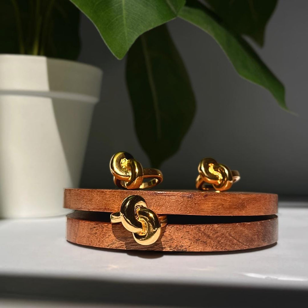 Golden Knot Ring | Statement Ring for Women & Men | Waterproof Minimalist Jewelry