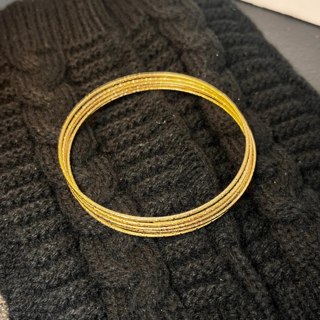 Thin Gold Bangle