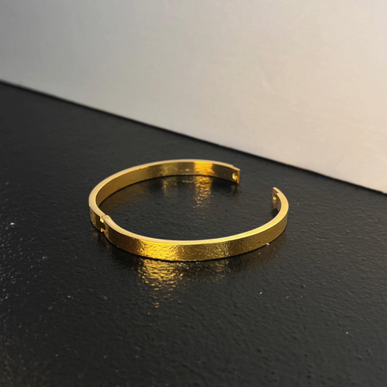 Minimal Gold Cuff Bracelet